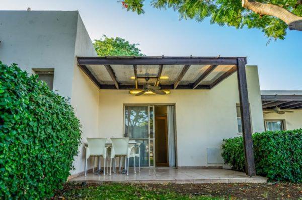 כפר נופש קלי"ה ים המלח Hotel Kalia Exterior foto